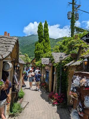 Yufuin Floral Village